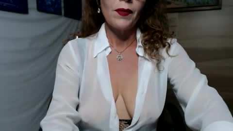 BARBARA DOMME online show from 17, 12, 2025