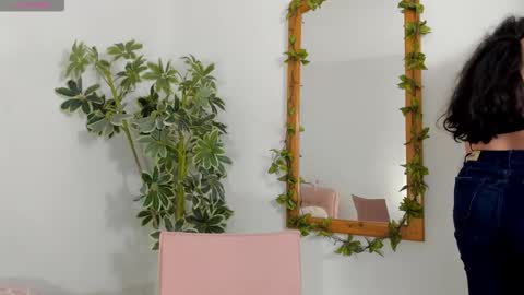 Barbara  online show from 15, 12, 2025