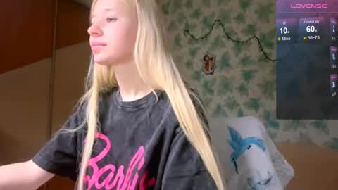 Snapshot of barbie_angel_ chatting on 10, 4, 2026 Barbie online show from 10, 4, 2026