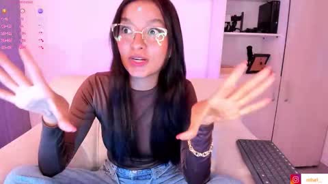  independet model online show from 17, 10, 2025