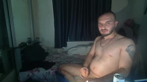 Snapshot of barcanka08 chatting on 4, 5, 2026 Guitarist online show from 4, 5, 2026