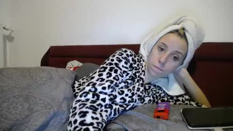 Lena online show from 11, 2, 2025