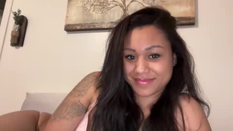 Snapshot of baristachicka28 chatting on 5, 2, 2025 chicka online show from 5, 2, 2025