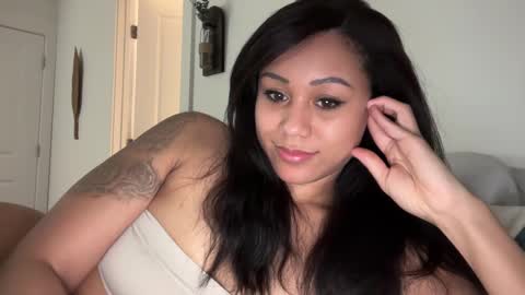 Snapshot of baristachicka28 chatting on 8, 2, 2025 chicka online show from 8, 2, 2025