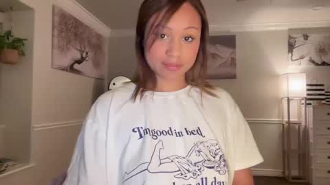 chicka online show from 29, 7, 2026