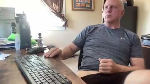 Snapshot of baritonesinger chatting on 10, 7, 2026 baritonesinger online show from 10, 7, 2026