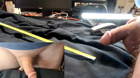 basskep online show from 4, 12, 2025