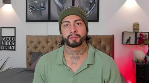 bastian_jones1 online show from 16, 11, 2025