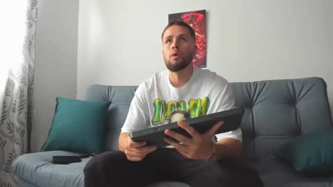 Snapshot of bastianwatson10 chatting on 7, 3, 2025 bastianwatson10 online show from 7, 3, 2025