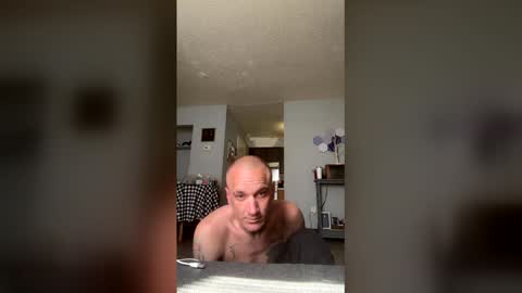 battlewolfxx online show from 17, 4, 2026