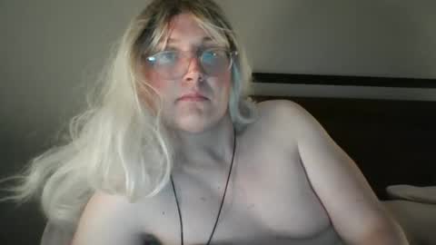 Snapshot of bawblejam chatting on 13, 12, 2024 BjBambi online show from 13, 12, 2024