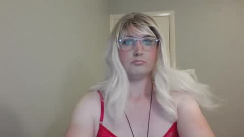 Snapshot of bawblejam chatting on 5, 2, 2025 BjBambi online show from 5, 2, 2025