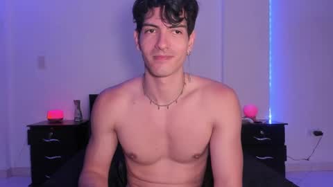 Snapshot of bbbeachboy chatting on 19, 1, 2025 Valentino online show from 19, 1, 2025