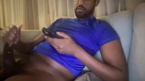 Snapshot of bbcdaevon8inch chatting on 30, 11, 2025 Daevon online show from 30, 11, 2025