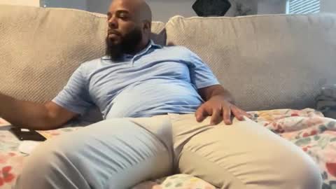 Zaddy online show from 10, 12, 2024