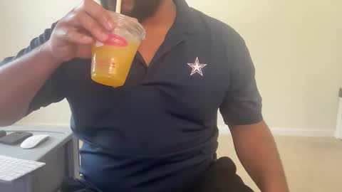 Zaddy online show from 2, 10, 2025