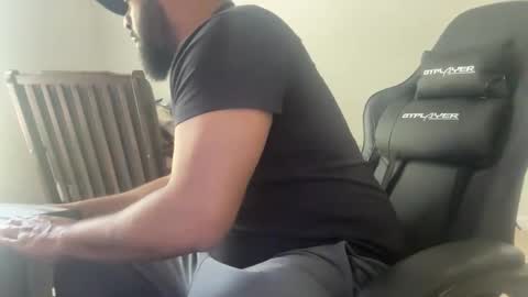 Snapshot of bbcfun44 chatting on 19, 4, 2026 Zaddy online show from 19, 4, 2026