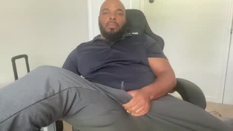 Snapshot of bbcfun44 chatting on 17, 6, 2026 Zaddy online show from 17, 6, 2026
