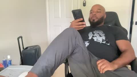 Snapshot of bbcfun44 chatting on 28, 6, 2026 Zaddy online show from 28, 6, 2026