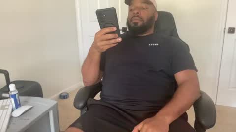 Snapshot of bbcfun44 chatting on 12, 7, 2026 Zaddy online show from 12, 7, 2026