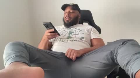 Snapshot of bbcfun44 chatting on 29, 7, 2026 Zaddy online show from 29, 7, 2026