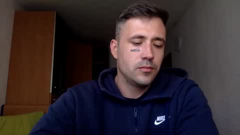 BB Namelezz online show from 12, 4, 2026