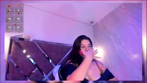 Cloe  online show from 4, 10, 2025