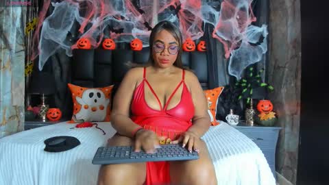 Bbwlatina01 online show from 21, 10, 2025
