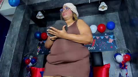 Snapshot of bbwlatina01 chatting on 2, 7, 2026 Bbwlatina01 online show from 2, 7, 2026