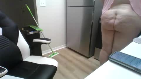 BBWLiger95 online show from 9, 3, 2025