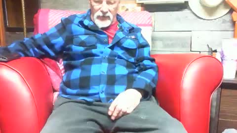 Snapshot of bbwlvr16 chatting on 15, 4, 2026 bbwlvr16 online show from 15, 4, 2026