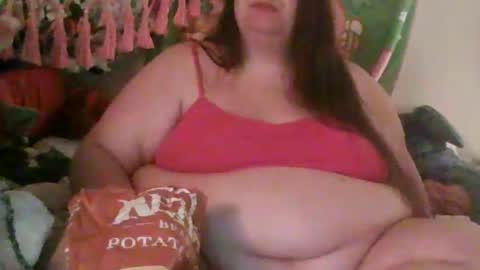 Snapshot of bbwprincesselsie chatting on 12, 3, 2025 princess elsie online show from 12, 3, 2025