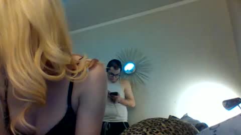 CupcakeeBarbie online show from 17, 1, 2026