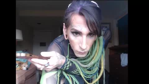 Snapshot of bbyxswitchuppp chatting on 7, 12, 2024 Kittie online show from 7, 12, 2024