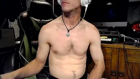 bchillin28 online show from 14, 5, 2026