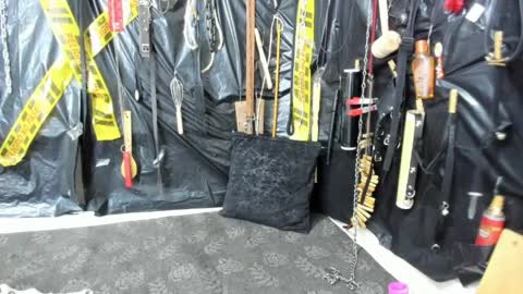 Meduza  online show from 6, 4, 2026