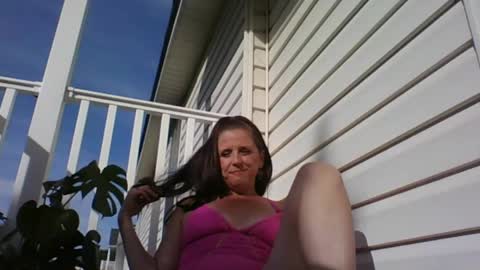 bdsmcutiepue online show from 21, 4, 2026