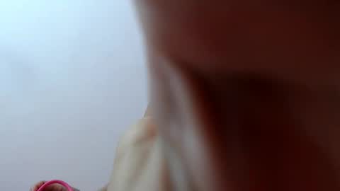 Snapshot of bdsmforever18 chatting on 25, 2, 2026 rever online show from 25, 2, 2026