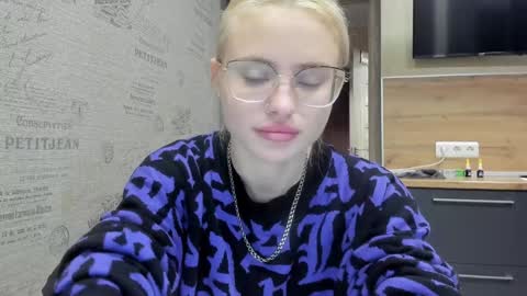 Snapshot of be_daddy chatting on 11, 12, 2024 Summer BABY online show from 11, 12, 2024
