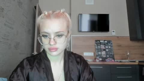 Snapshot of be_daddy chatting on 28, 1, 2025 Summer BABY online show from 28, 1, 2025