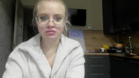 Snapshot of be_daddy chatting on 6, 2, 2025 Summer BABY online show from 6, 2, 2025
