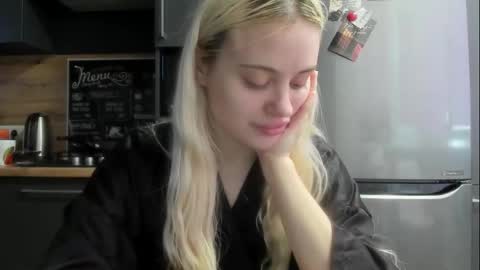 Snapshot of be_daddy chatting on 10, 9, 2025 Summer BABY online show from 10, 9, 2025