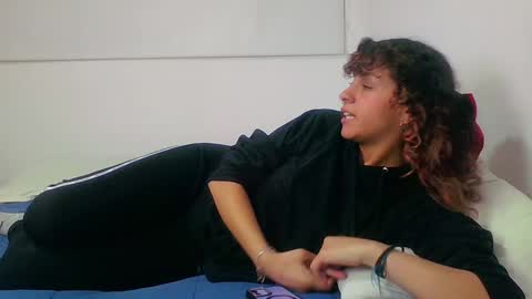 Snapshot of be_sinners chatting on 18, 12, 2024 Sara Juan online show from 18, 12, 2024