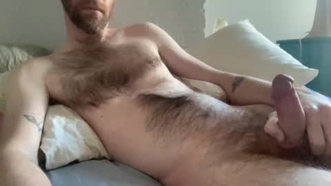 Snapshot of beardedchester chatting on 8, 3, 2025 beardedchester online show from 8, 3, 2025