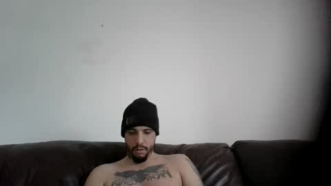 Snapshot of beast77love chatting on 15, 3, 2026 beast77love online show from 15, 3, 2026