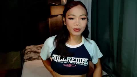 Snapshot of beatrice_luna chatting on 18, 5, 2026 beatrice_luna online show from 18, 5, 2026