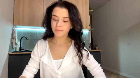 Katie online show from 15, 10, 2025