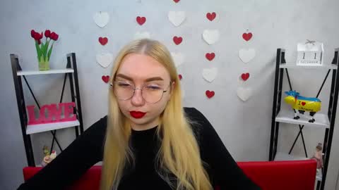 Snapshot of beatriceflyy chatting on 11, 12, 2024 BeatriceFlyy online show from 11, 12, 2024