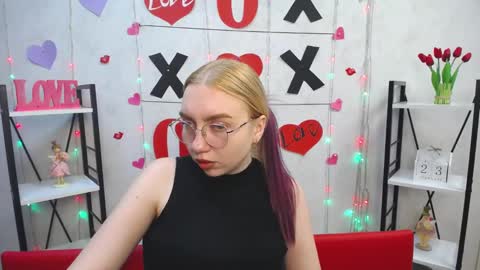 Snapshot of beatriceflyy chatting on 23, 2, 2025 BeatriceFlyy online show from 23, 2, 2025