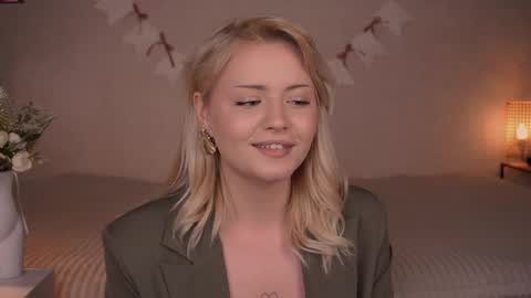 Beatrice online show from 22, 12, 2025